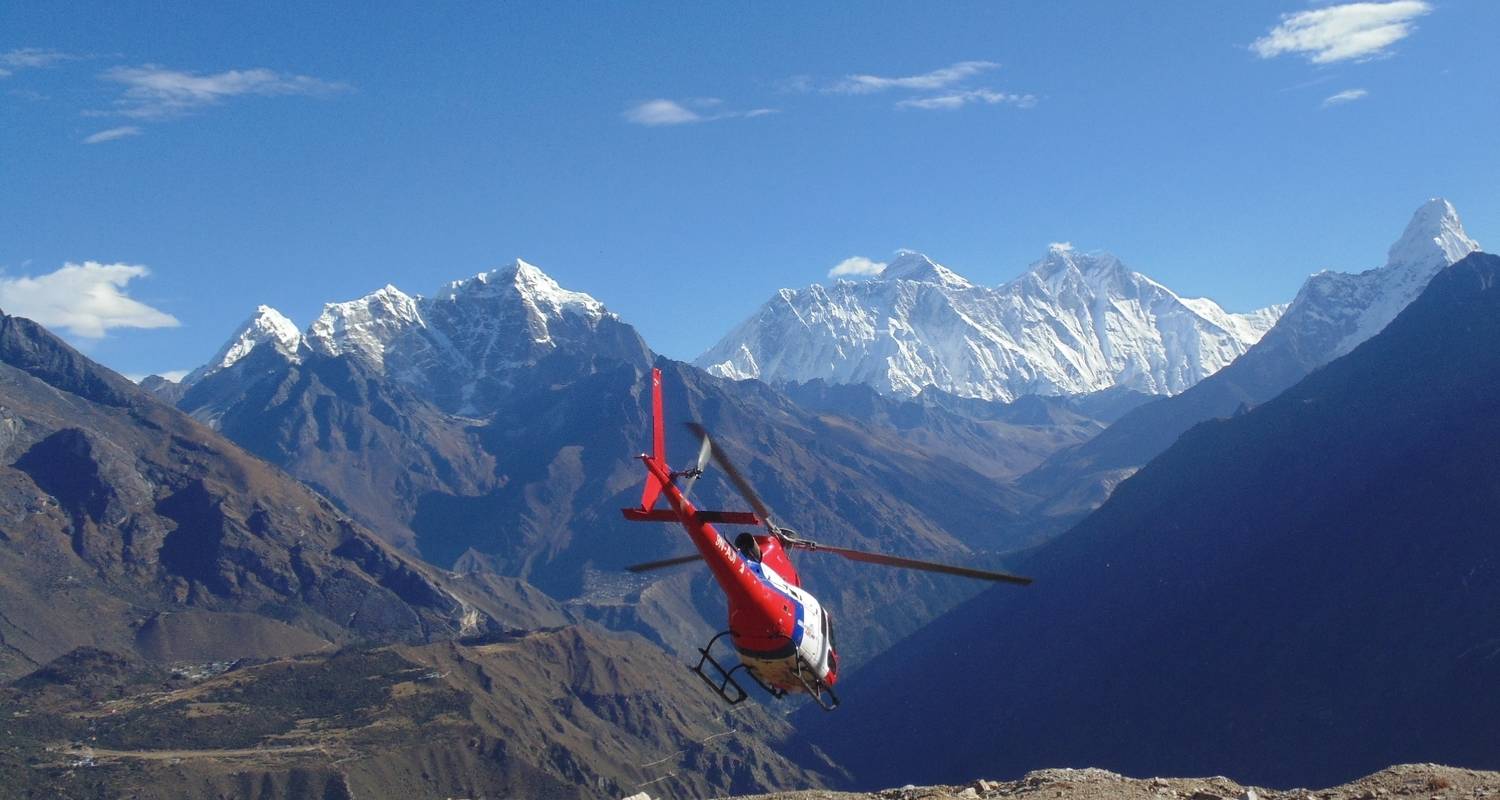 Everest Basislager - Luxuriöse Helikopter Trekking Tour - Nepal Social Treks