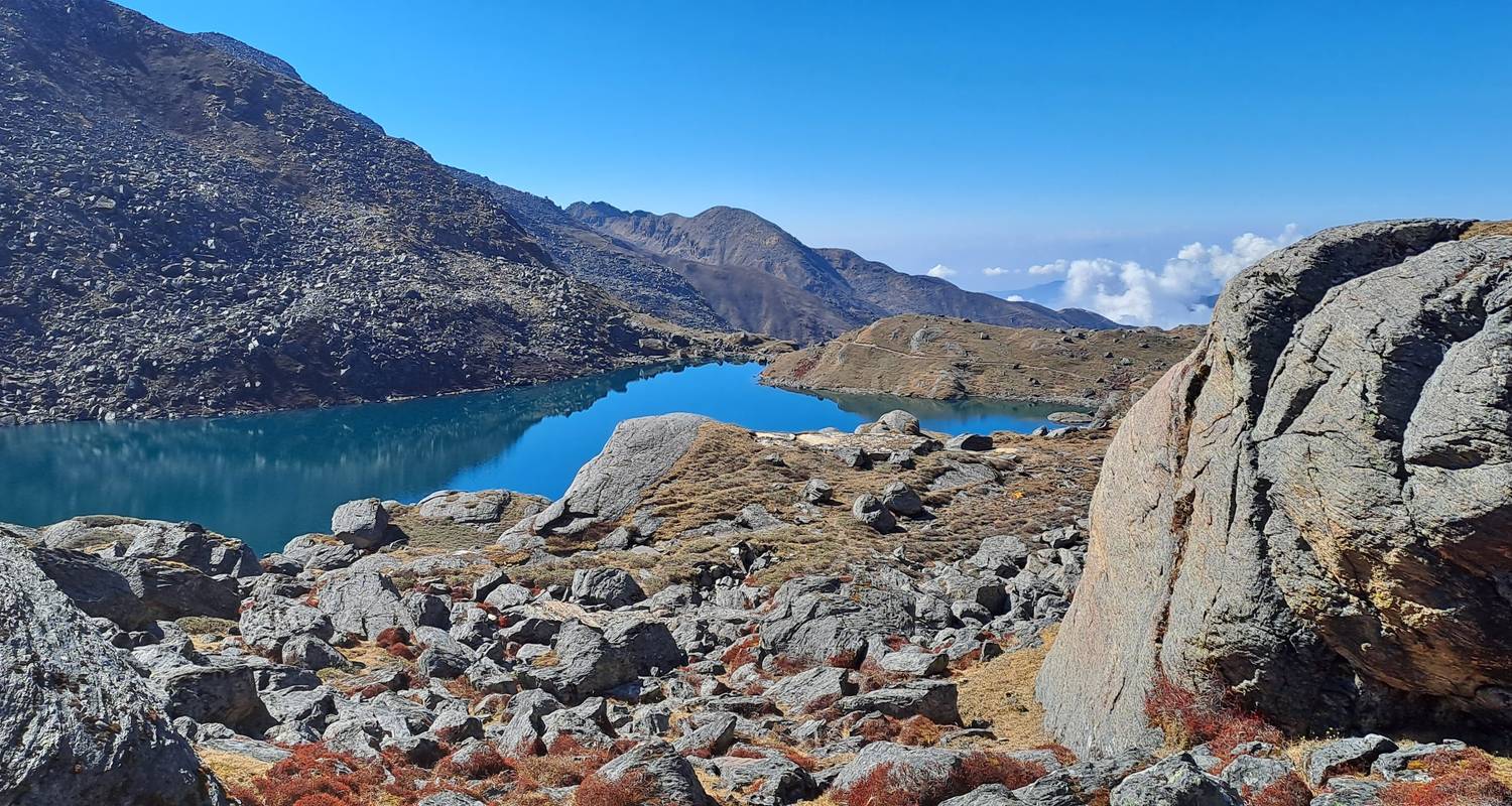 Gosaikunda Trek Gruppenreisen für Senioren