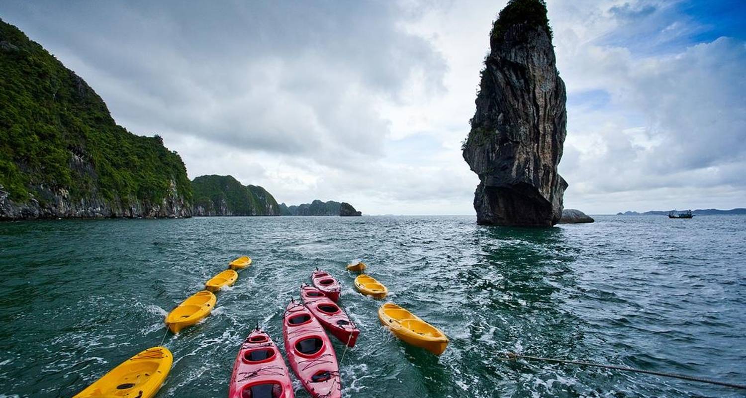3-Day Cruise Exploring Halong and Lan Ha Bays with Kayaking - Crossing Vietnam Tour