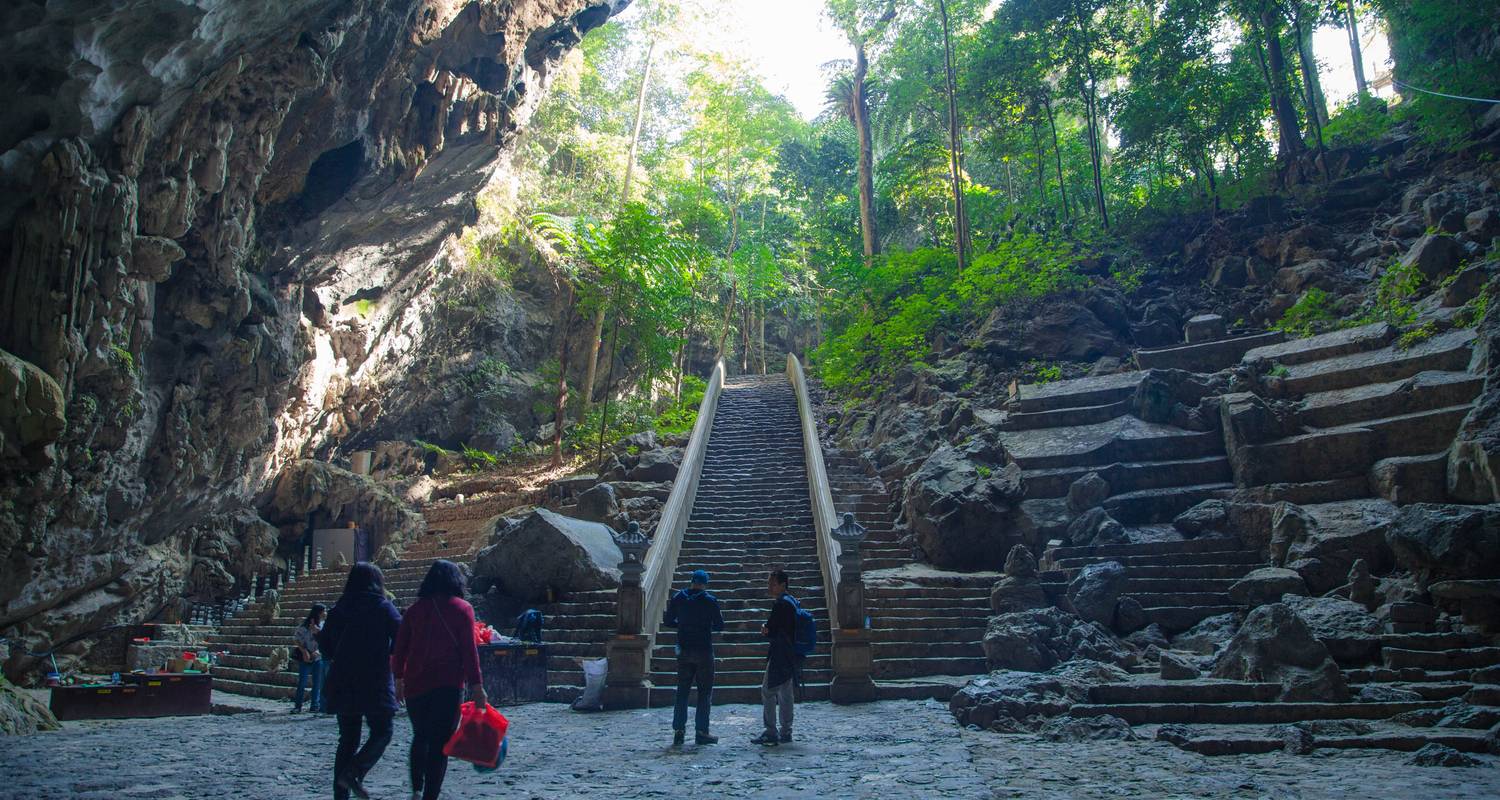 Excursión a la Pagoda del Perfume en coche privado desde Hanoi - Crossing Vietnam Tour