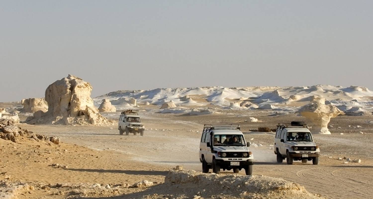 5 días pirámides y Oasis de el Baharia - Ancient Egypt Tours