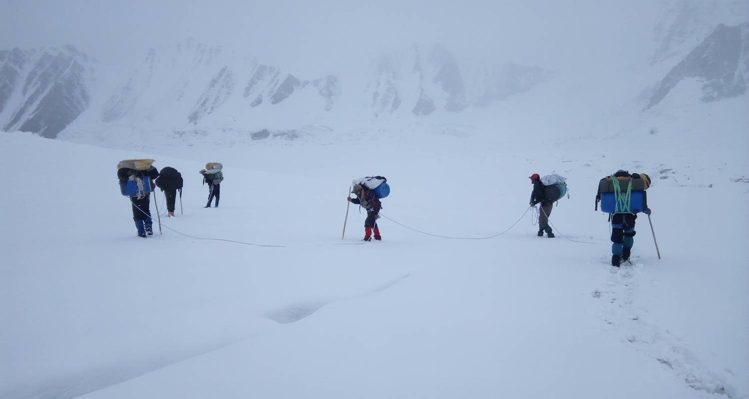 22 Days Snow Lake & Hispar Beifo Glacier Trek Pakistan - Rock Valley Tours Pvt Ltd