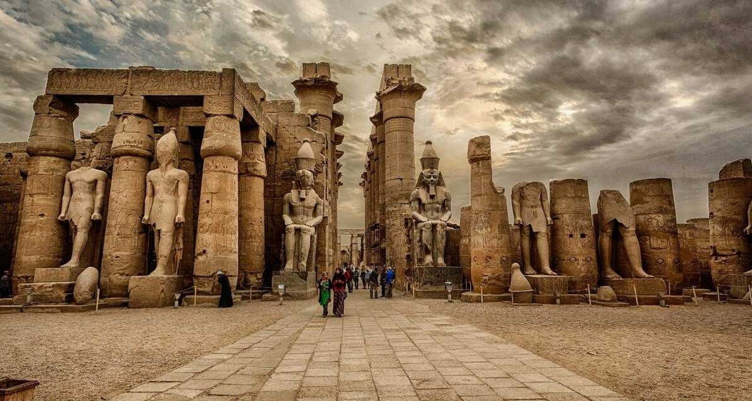 луксорский храм египет