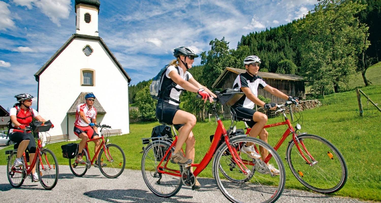 Panoramic Tour - based in one hotel