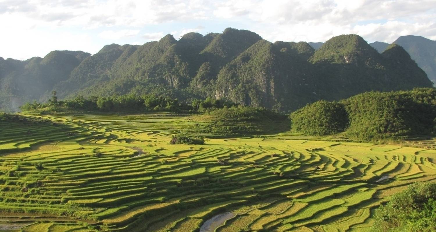 Mai Chau - Pu Luong Trekking Tours 5 Days / 4 Nights - Crossing Vietnam Tour