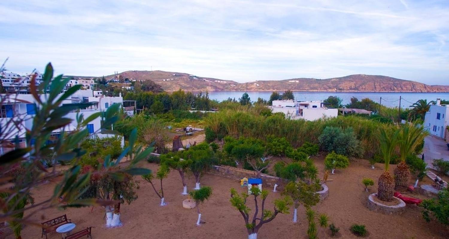 The Hidden Gems of the Unknown Cyclades (Self-guided)