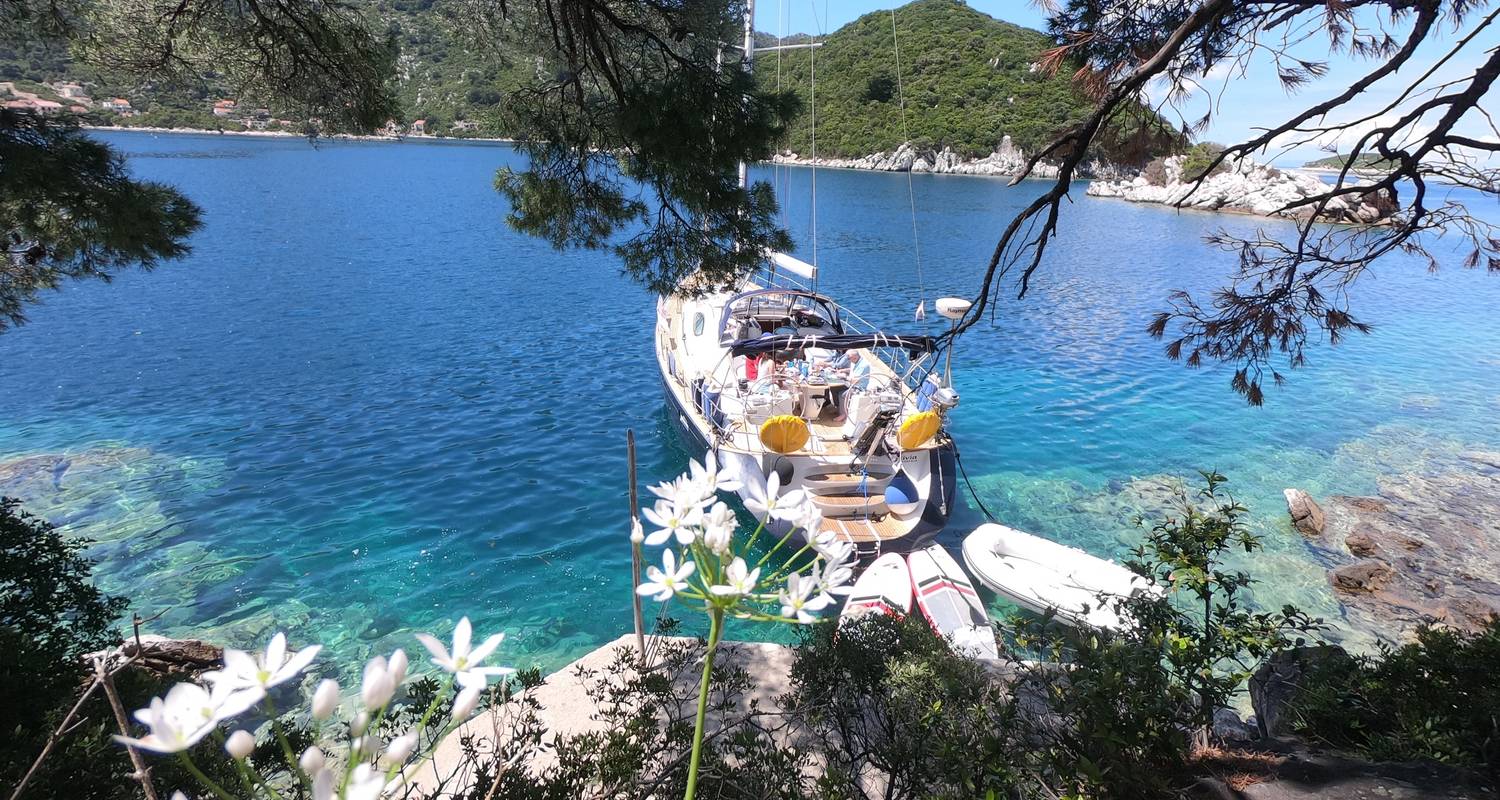 Private Tour: Open Sea Sailing Adventure from Dubrovnik - LuxMediterranean Experience