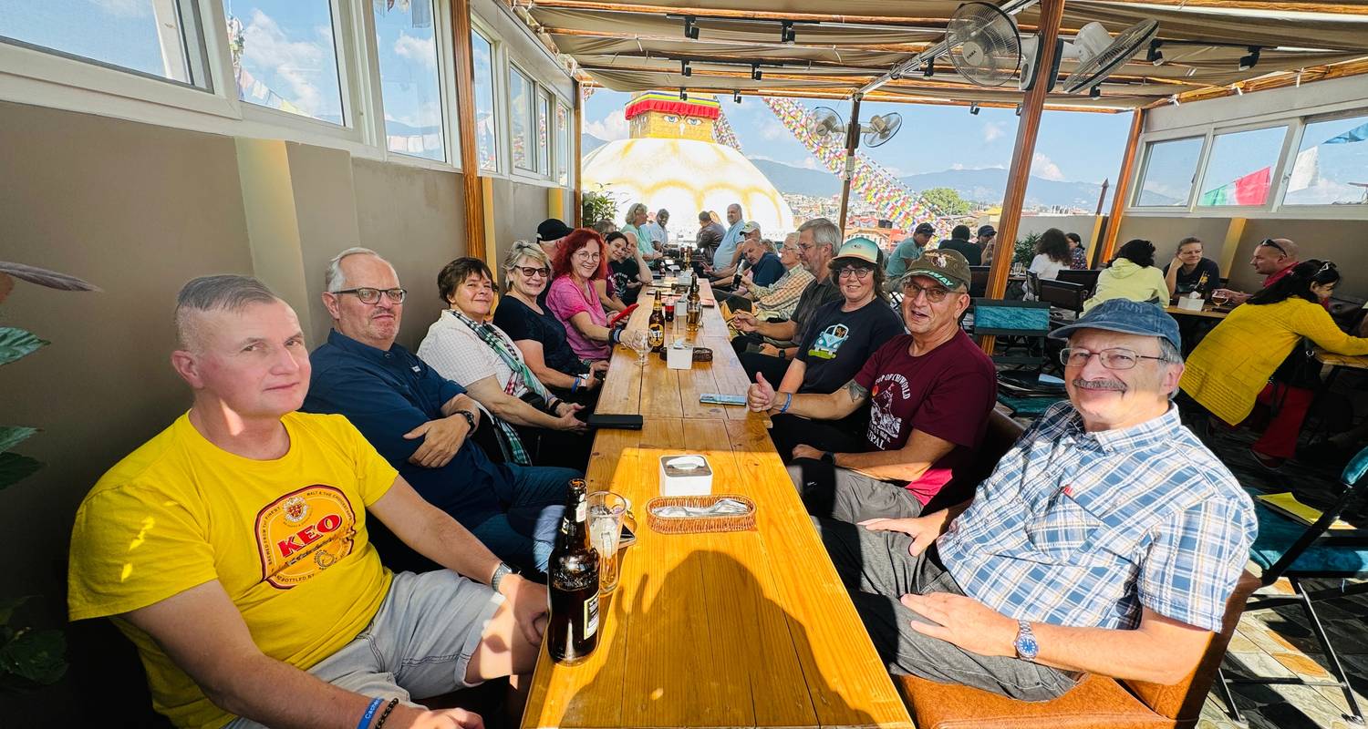 Kathmandu, Chitwan & Pokhara Highlights Tour – 8 Days