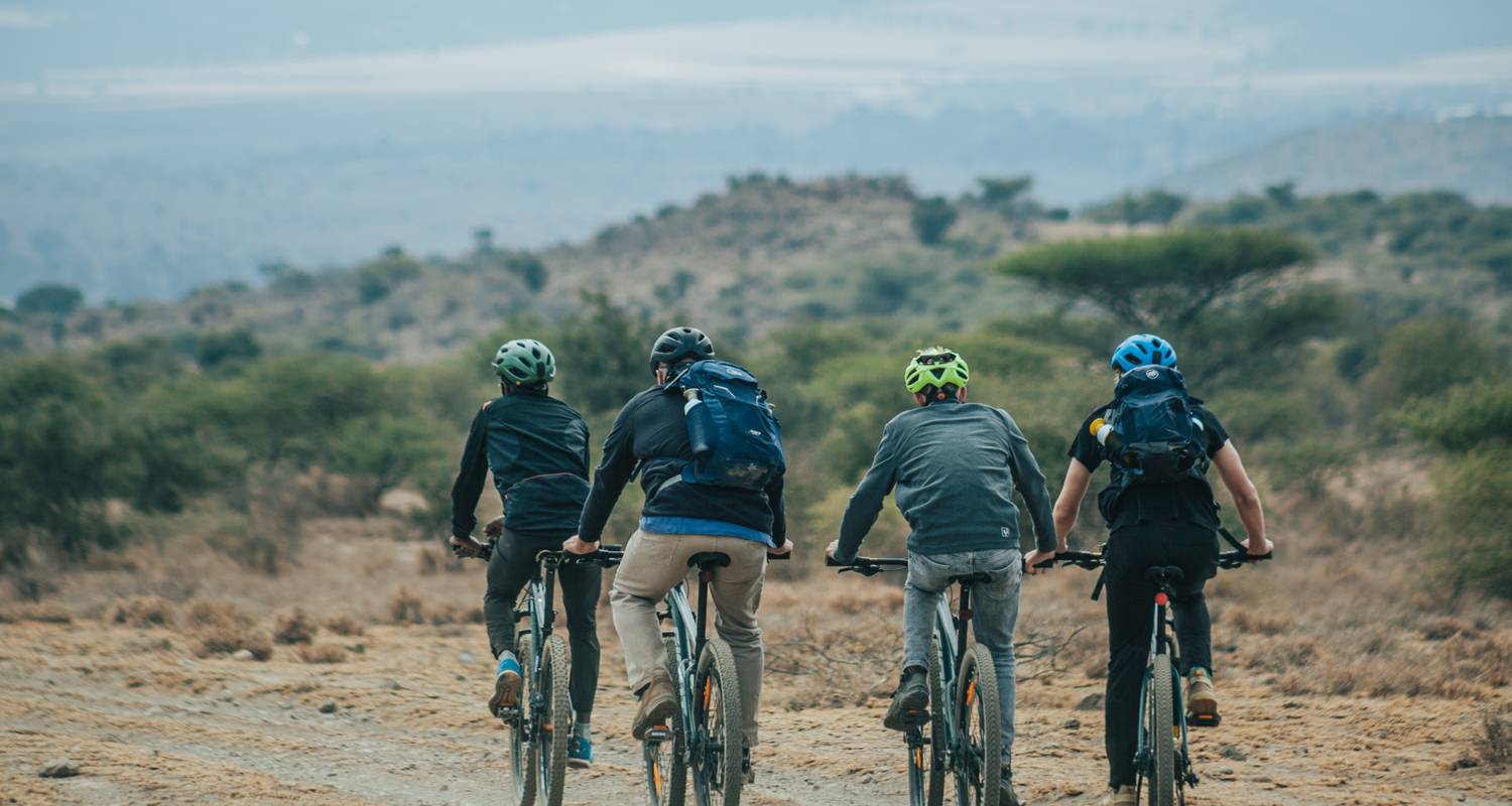 Cycle vers l'AMM d'Enduimet | Aventures d'Oclaa - Oclaa Adventures Tanzania