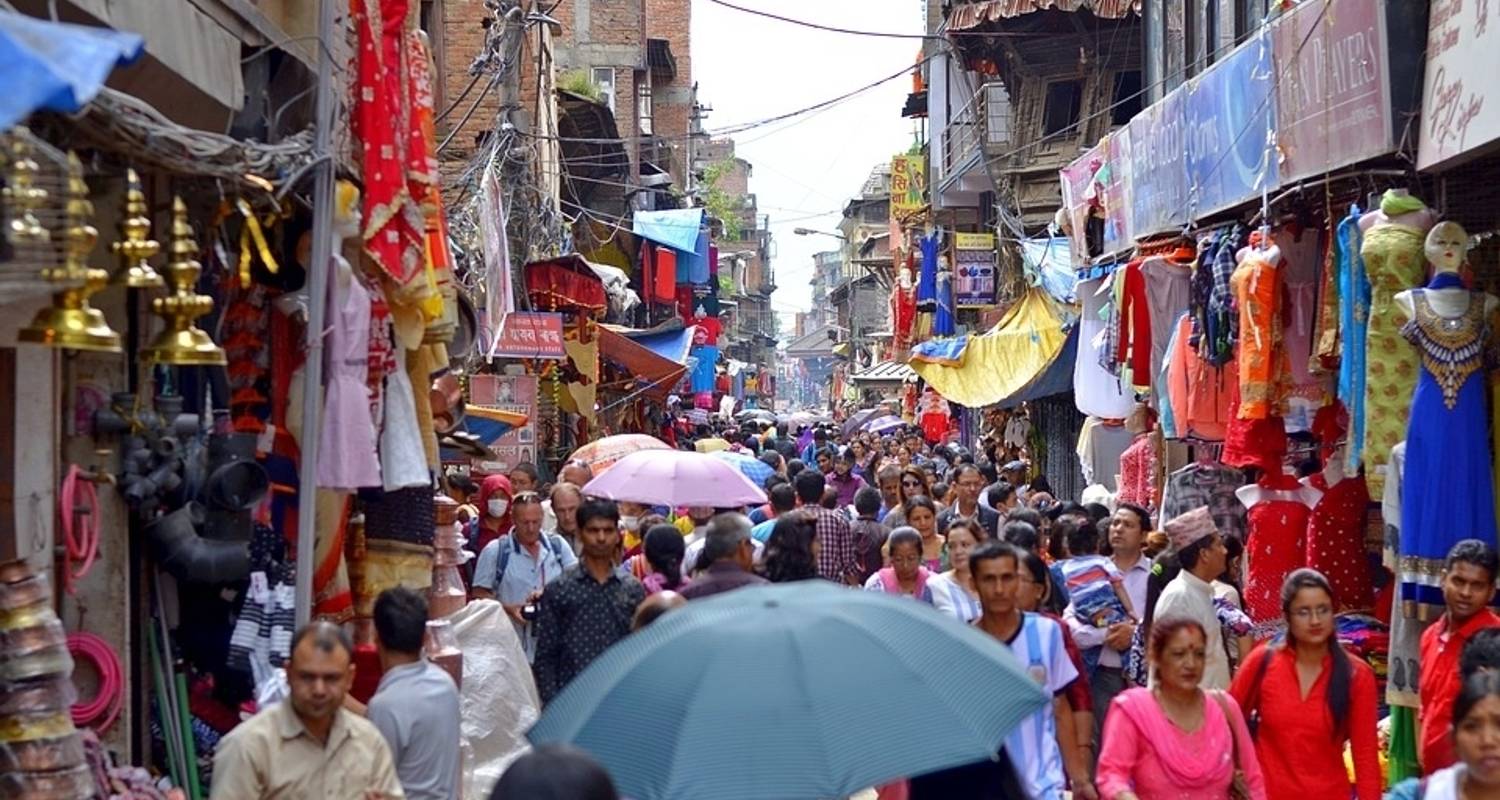 Exploring Thamel through Rickshaw Tour - Liberty Holidays