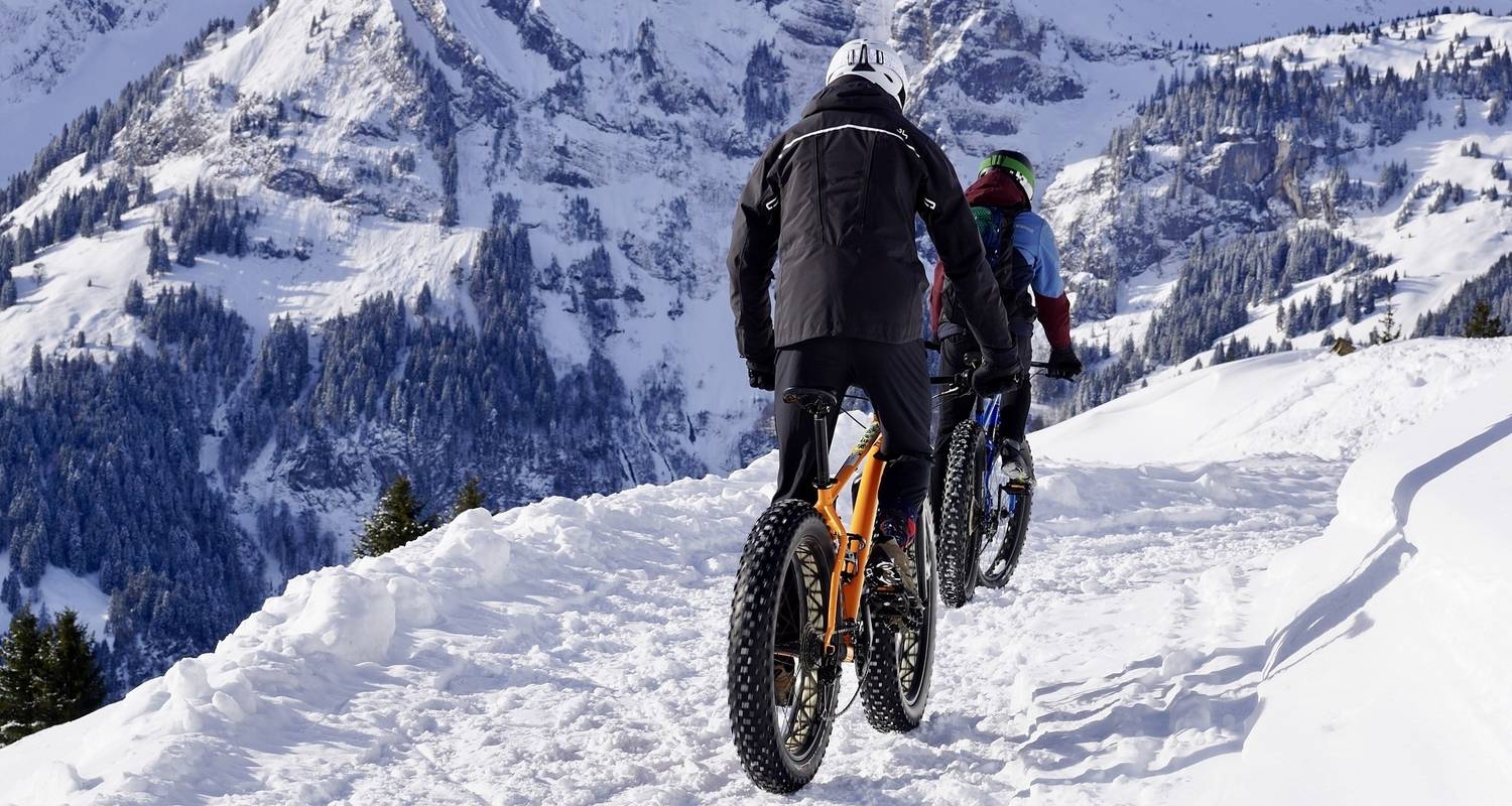 Faites l'expérience d'une excursion en VTT à Chovar et au sommet de la colline de Kirtipur. - Liberty Holidays