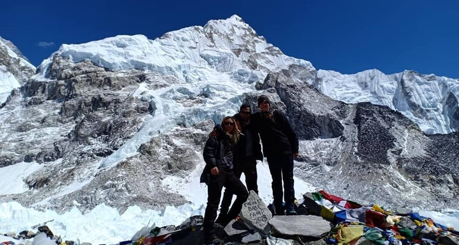 everest lodge trek