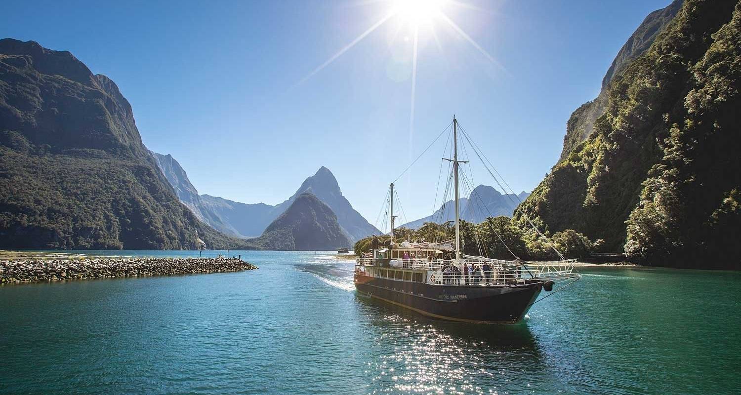 Spectaculaire Milford Sound - 7 jours d'excursion en voiture - Discover New Zealand