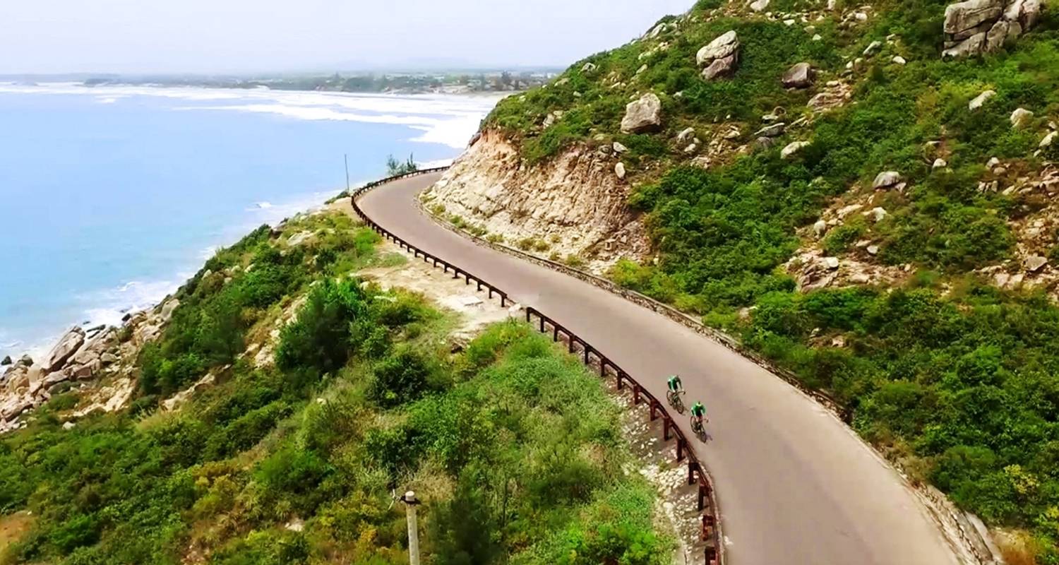 Vietnam Self-Guided Ocean Road Bike Tour - Grasshopper Adventures