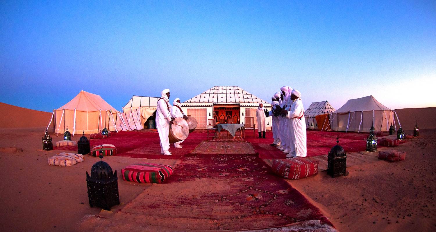 Erg Chigaga Luxe Woestijnkamp Tour van Agadir naar Marrakech - Desertbrise Travel