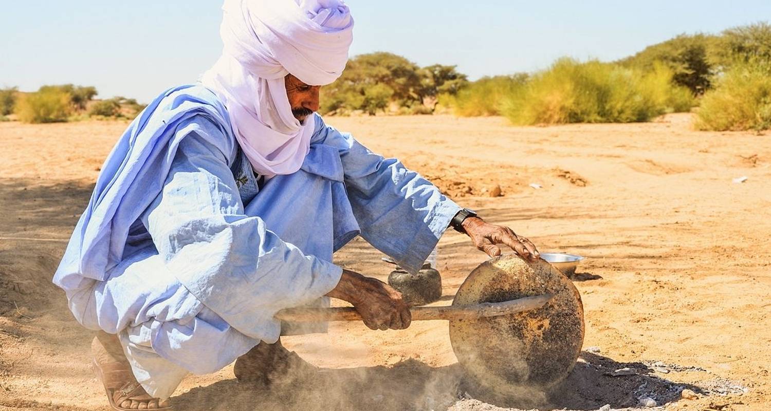 4 jours de Trekking dans le désert du Maroc - Desertbrise Travel