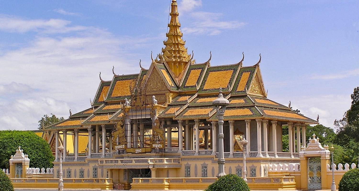 Пном пень. Пномпень столица. Пагода. Серебряная пагода. Pagoda in Cambodia.