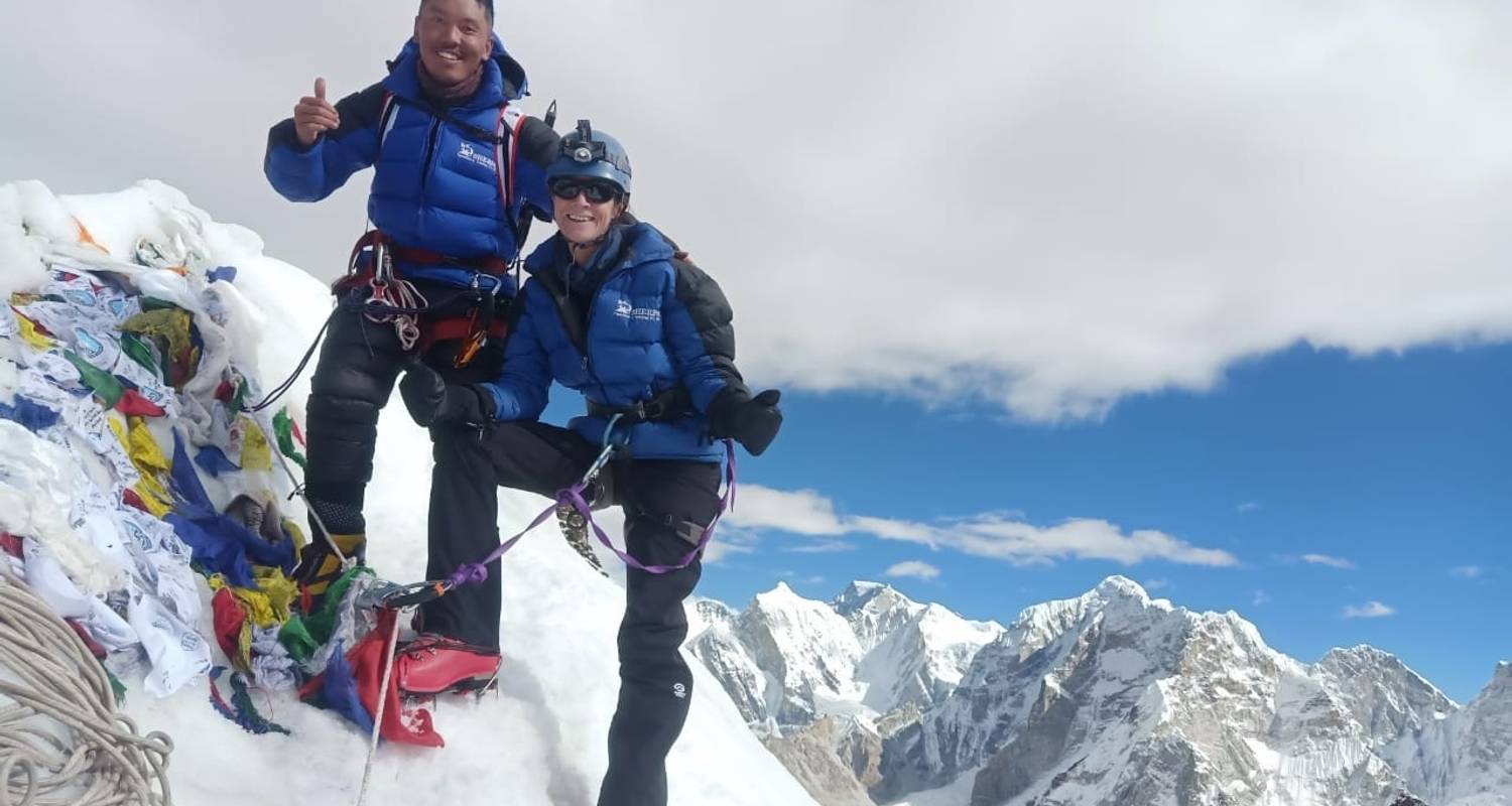 Lobuche Peak Gipfel und Rückkehr mit dem Hubschrauber - Sherpa Expedition & Trekking Pvt. Ltd.