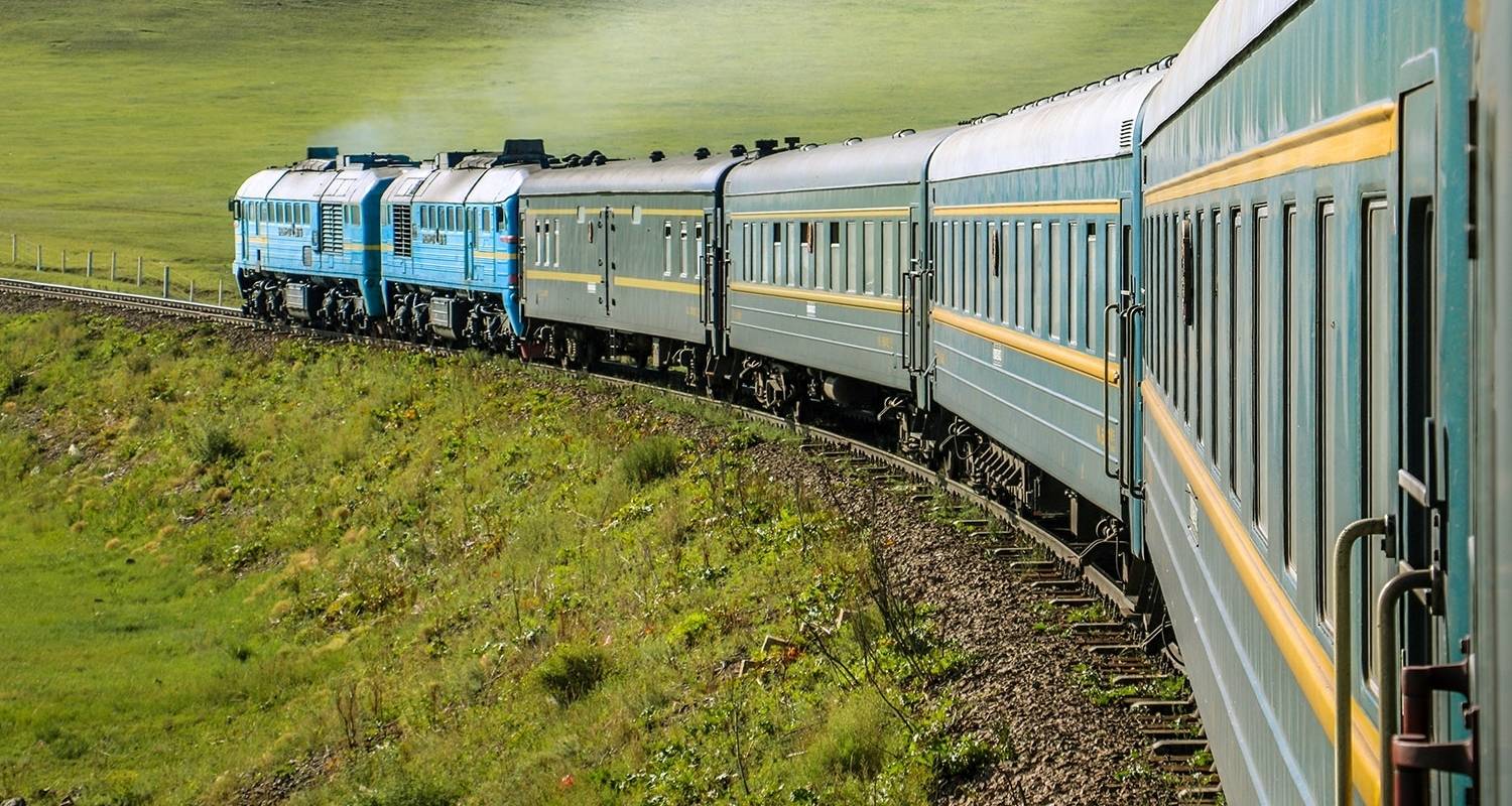 Поезд в пути. Long train go. Самый длинный железнодорожный состав. Long train go. Амтрак.