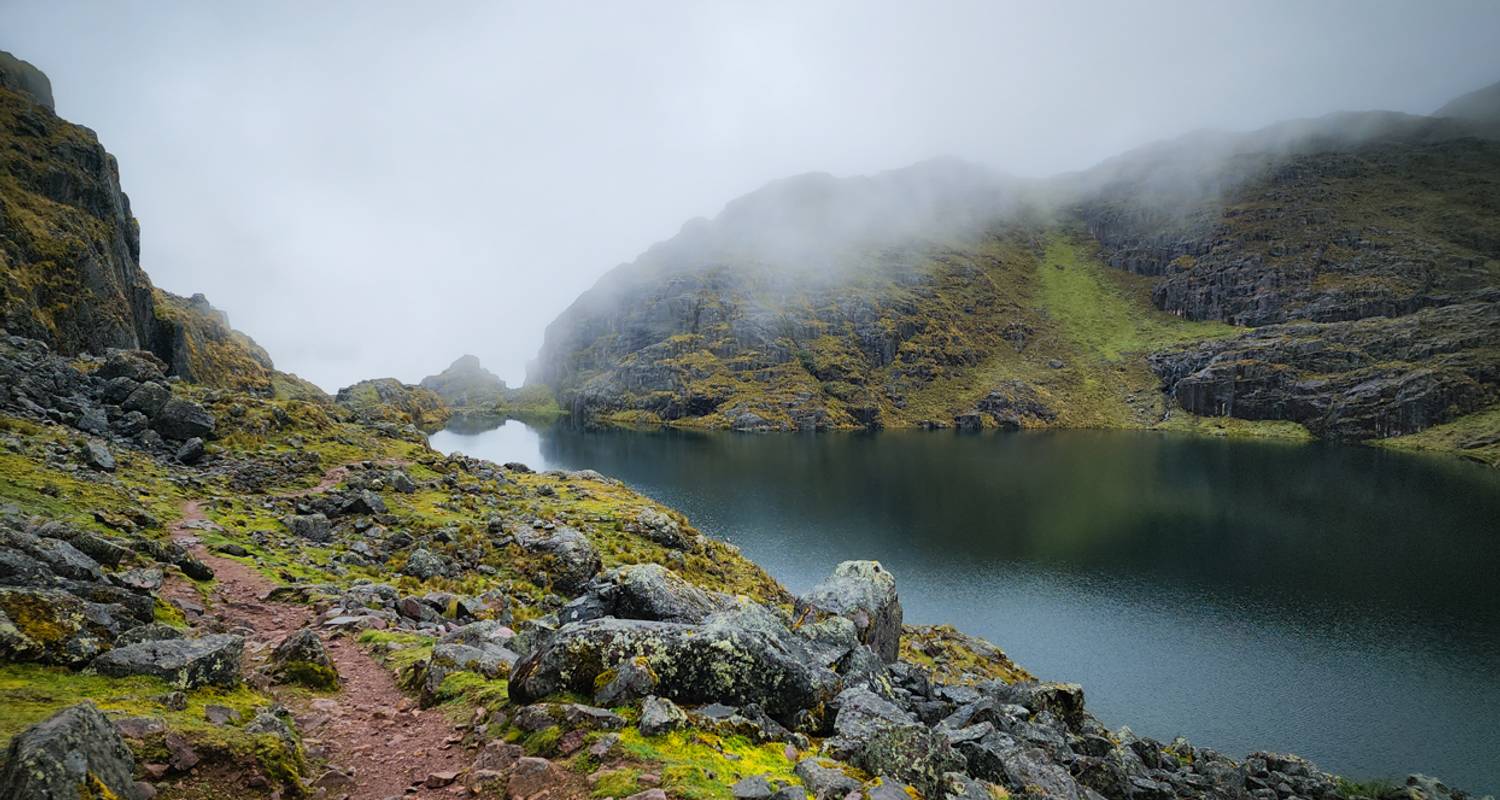 LARES TREK TO MACHUPICCHU - 4 DAYS - Waman Adventures