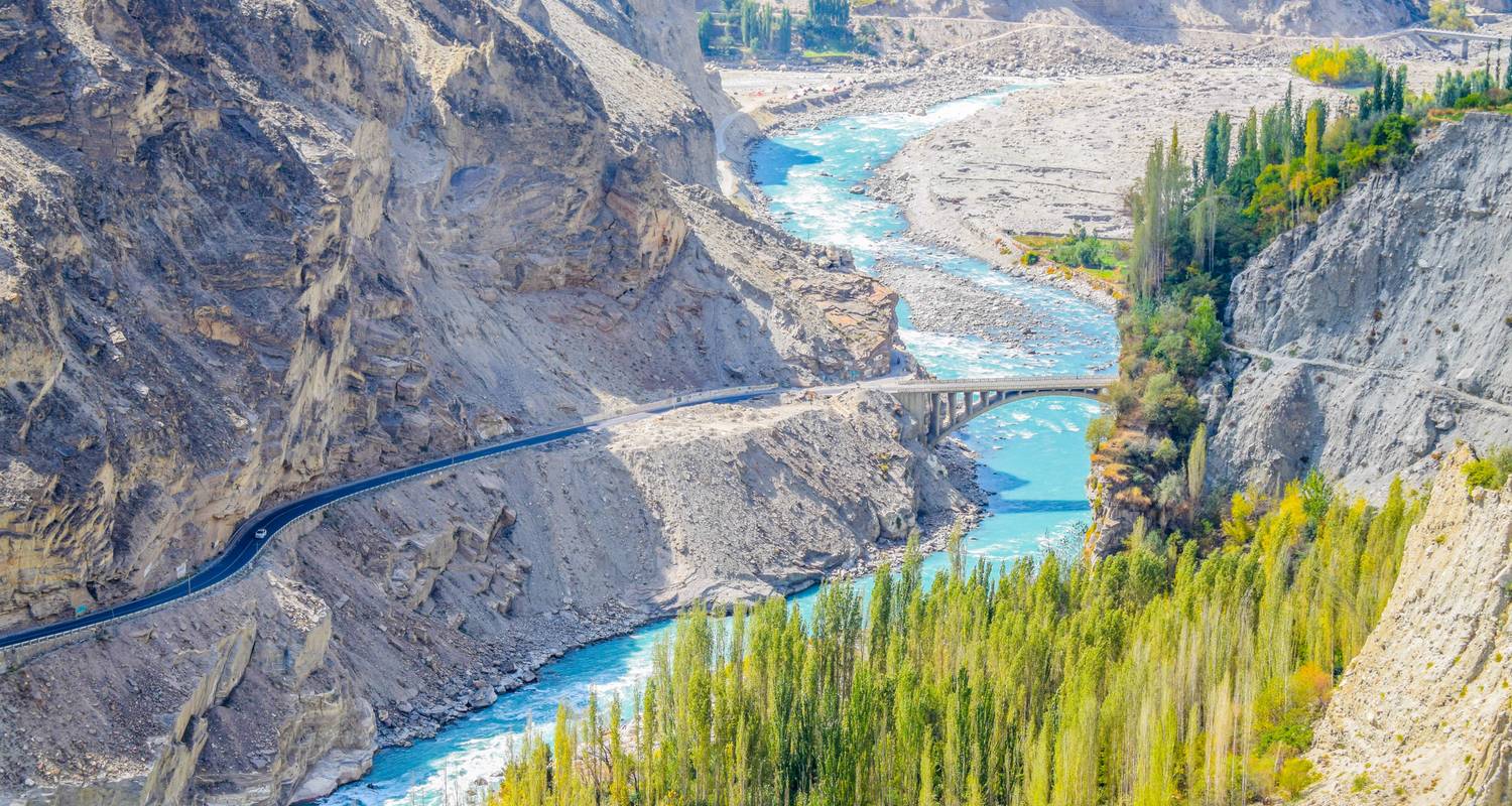 Karakoram Highway - Pakistani Kashmir & Western China - Mudita Adventures