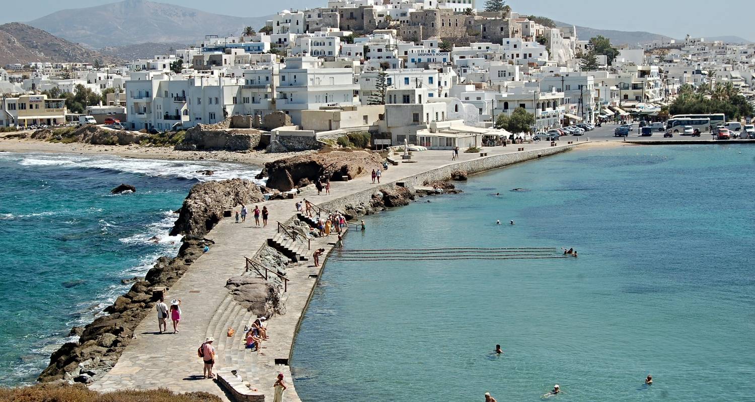 Circuit de 11 jours à Santorin, Mykonos, Paros et Naxos : Une excursion dans les îles grecques - Private Tours Greece