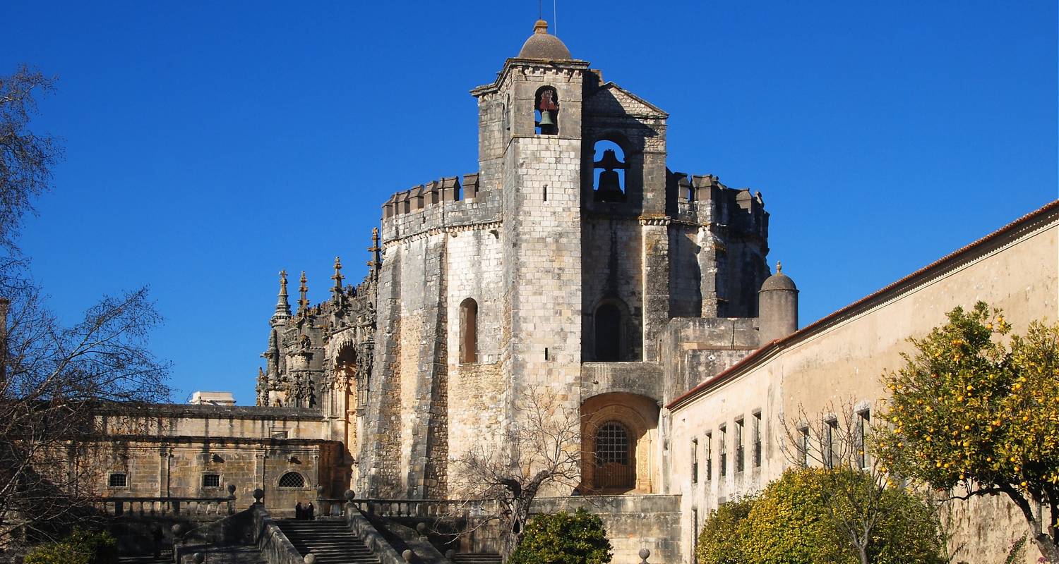 Highlights of Portugal - Lisbon, Alentejo, Sintra, Porto and Douro Valley