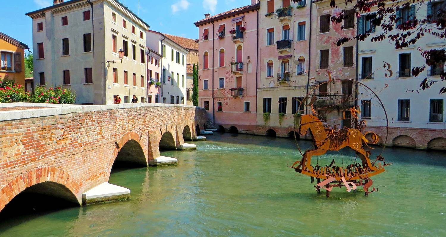 Venetian Highlights with Charm