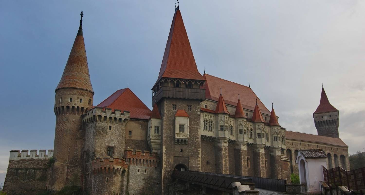 Best of Romania, 2 special dinners and a show