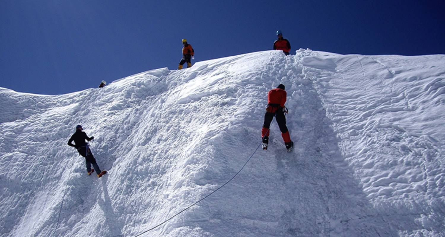 Besteigung des Island Peak - 16 Tage - Sherpa Expedition Teams