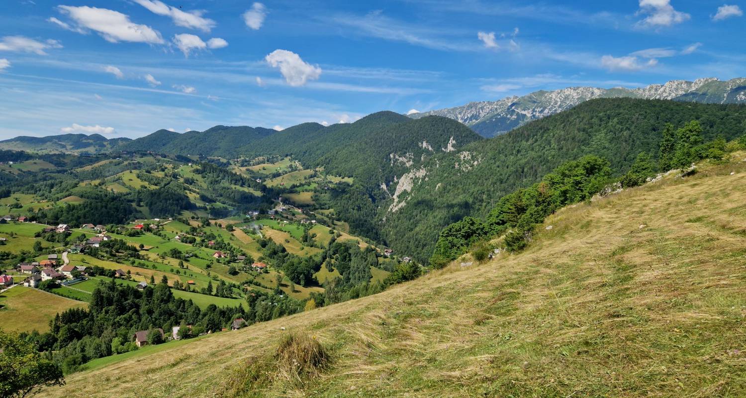 Village Life in Transylvanian Carpathians Mountains, an eco-certified program - Active Travel