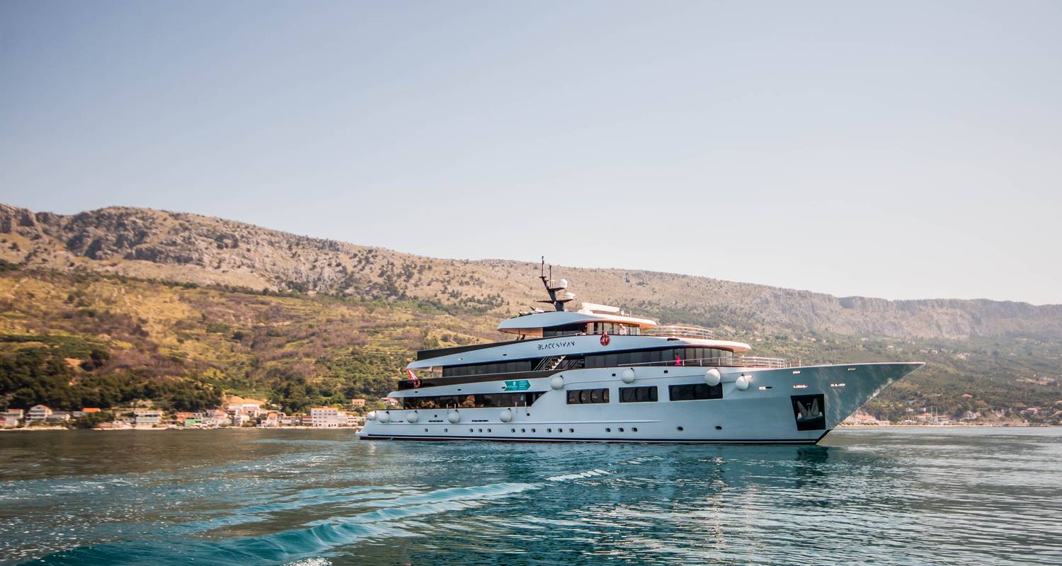 Deluxe One Way Wonders Cruise (Dubrovnik - Trogir, Marina Baotić) - Deluxe Superior category MV