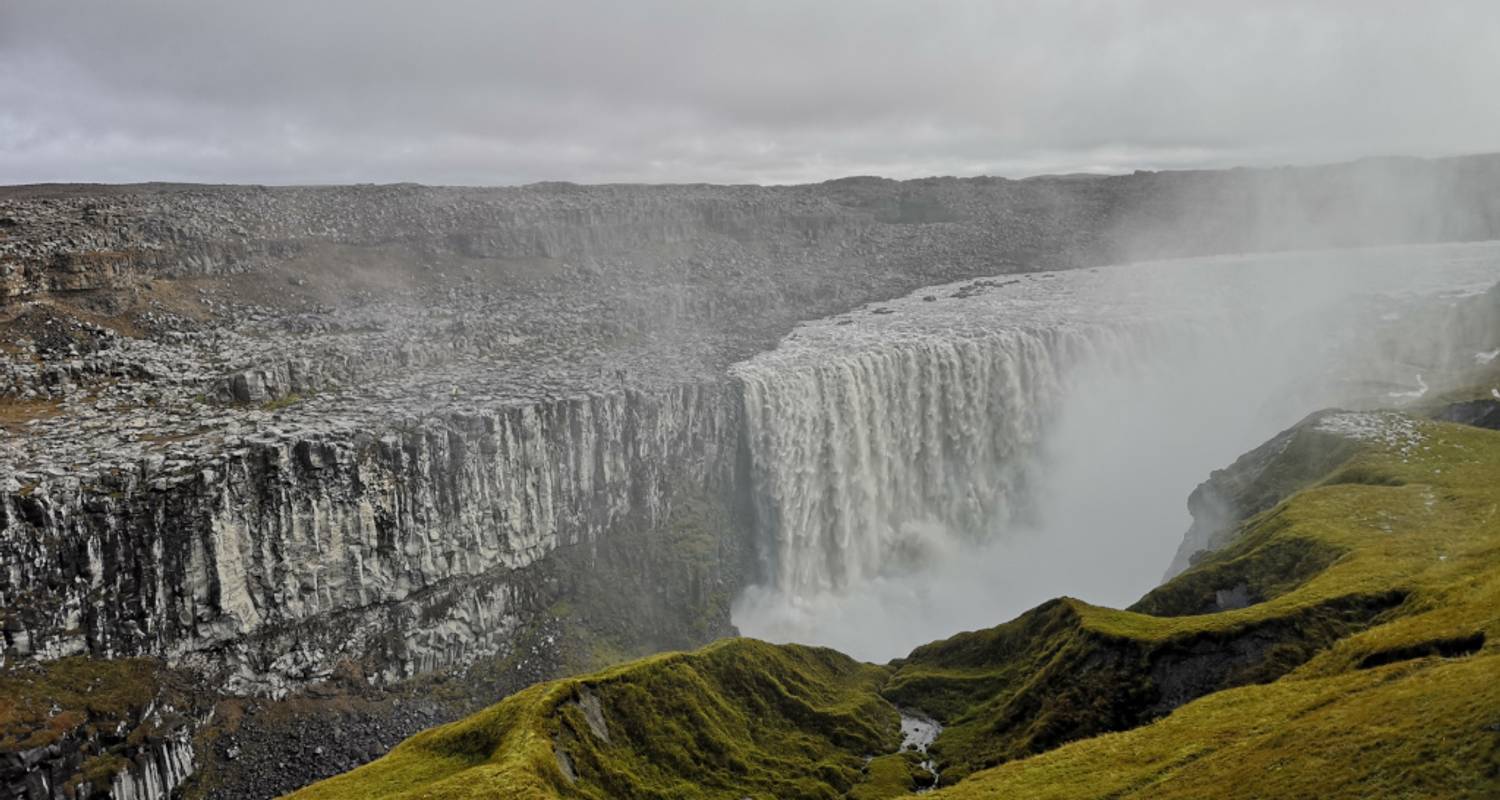 4-Day Guided Ring Road Tour - Explore the Circle of Iceland - Nicetravel