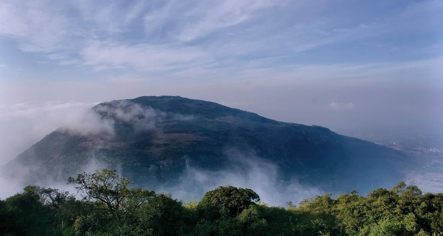 De Bangalore a las colinas de Nandi: explorando la historia y el Paisaje - Agora Voyages OPC Pvt Ltd