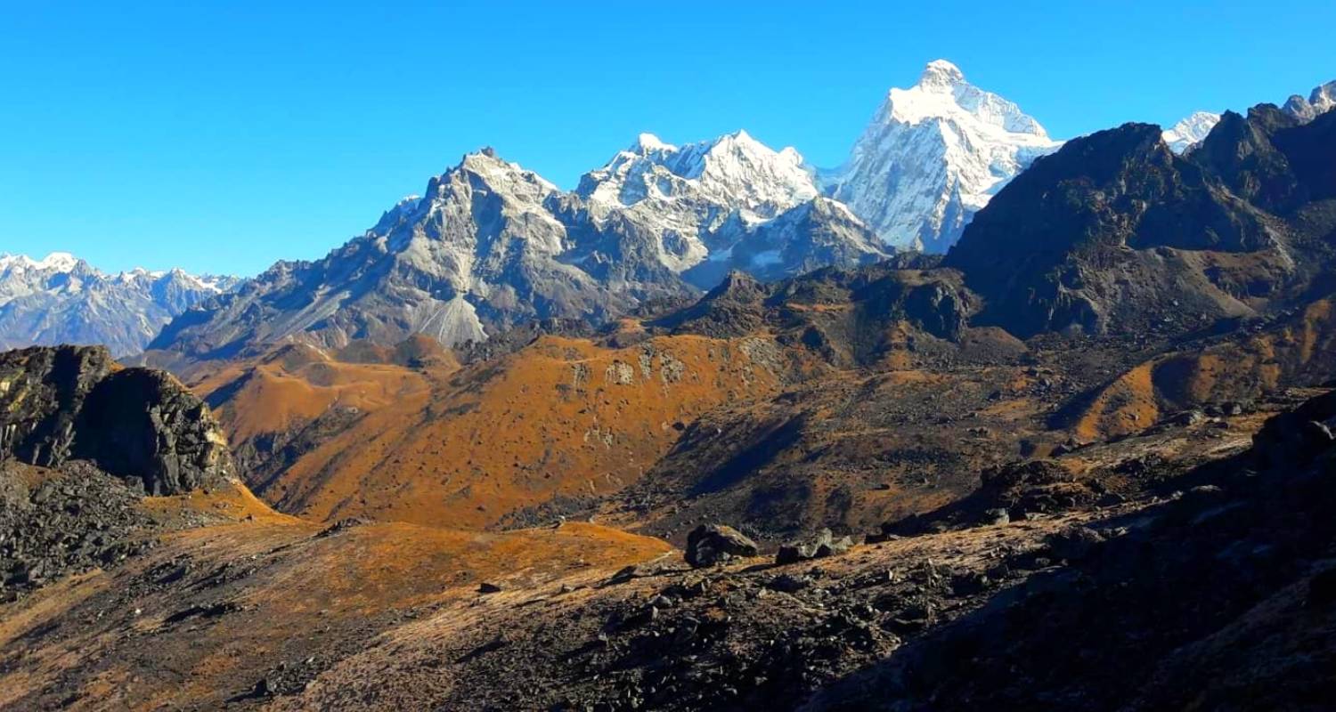 Excursionismo en campamento base sur del Kanchenjunga - Himalayan Trekking Path P.Ltd