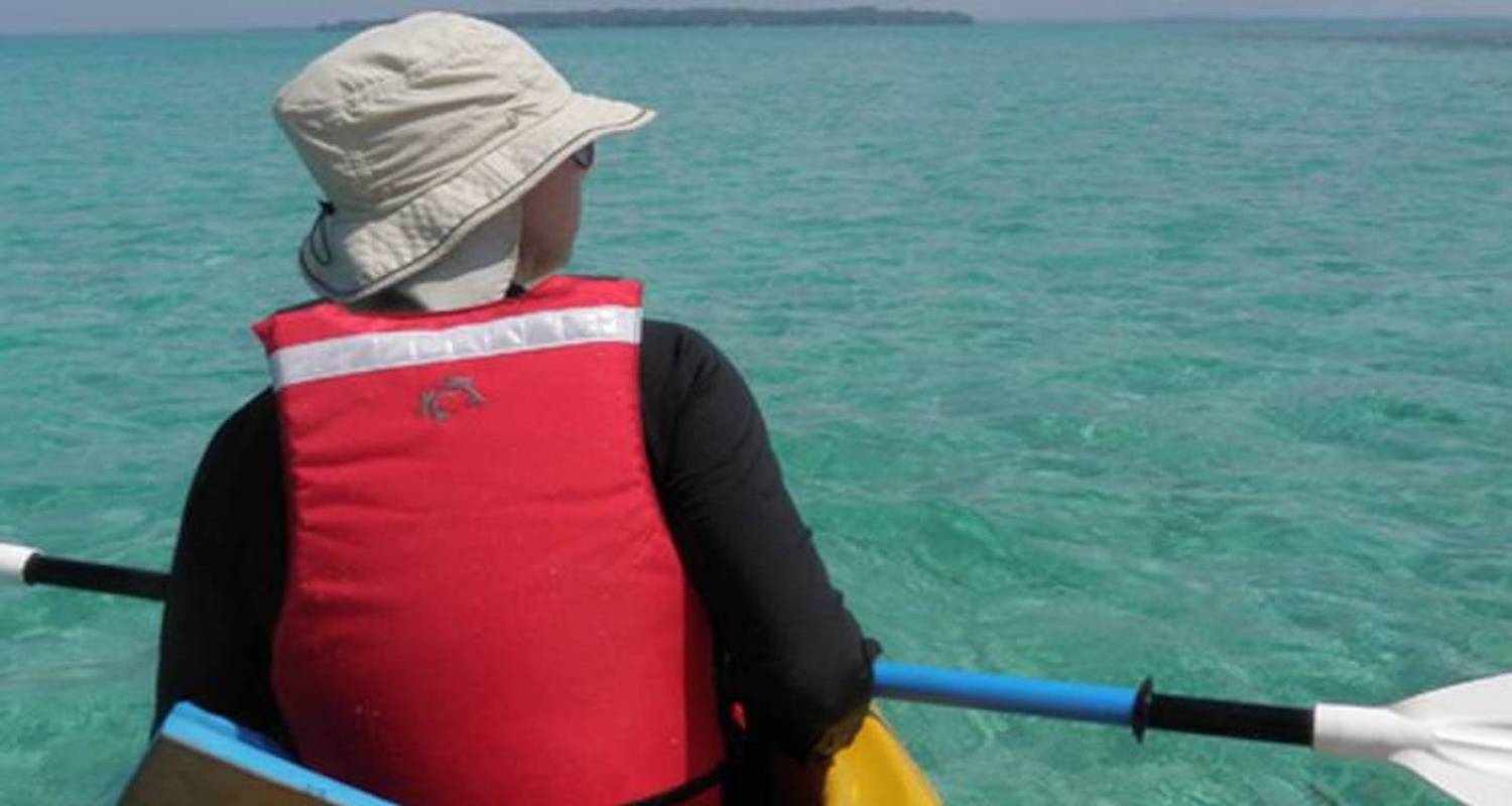 Tigak Sea Kayaking - No Roads Expeditions