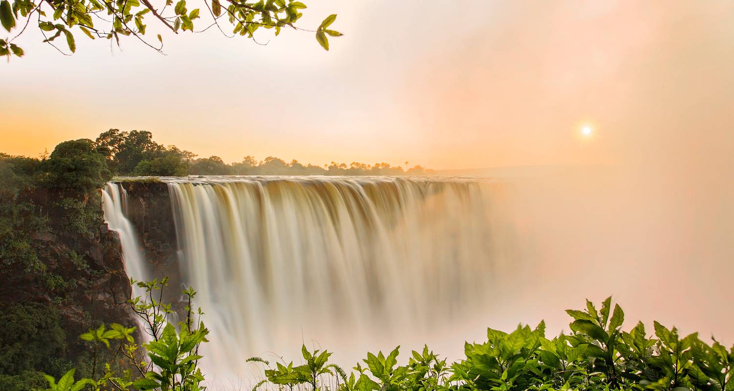 Victoria Falls, Chobe & Okavango Delta Fly In Safari - Sunsets In Africa