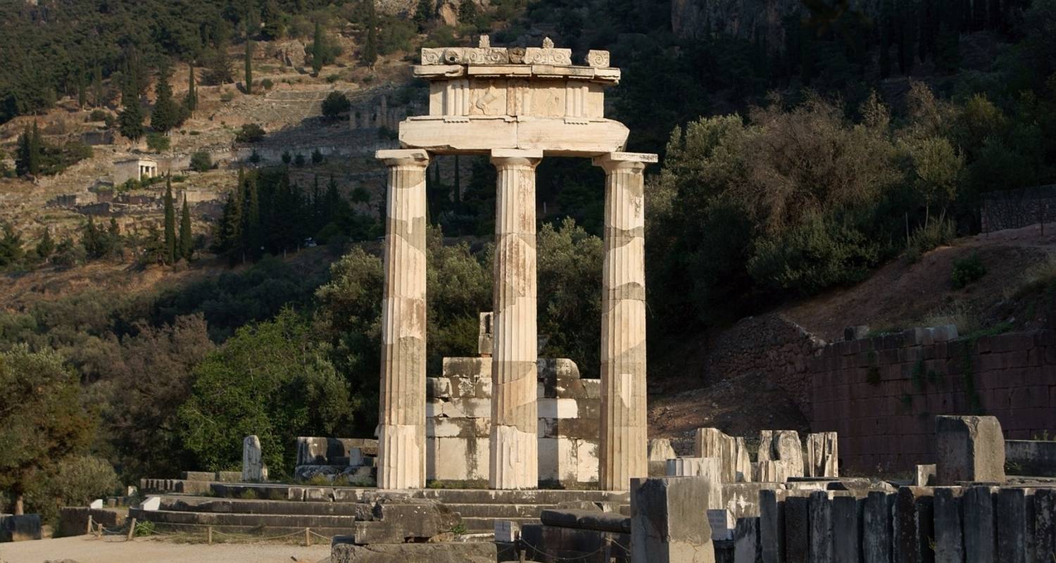 6 Day Tour by Little Trains of Greece & Combine visit at Meteora, Delphi, Kalavryta & Olympia