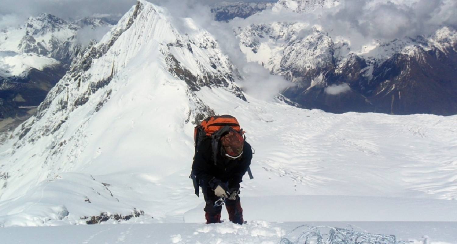 Expédition Manaslu 54 jours 53 nuits - Mega Mount Treks and Expedition Pvt.Ltd. 