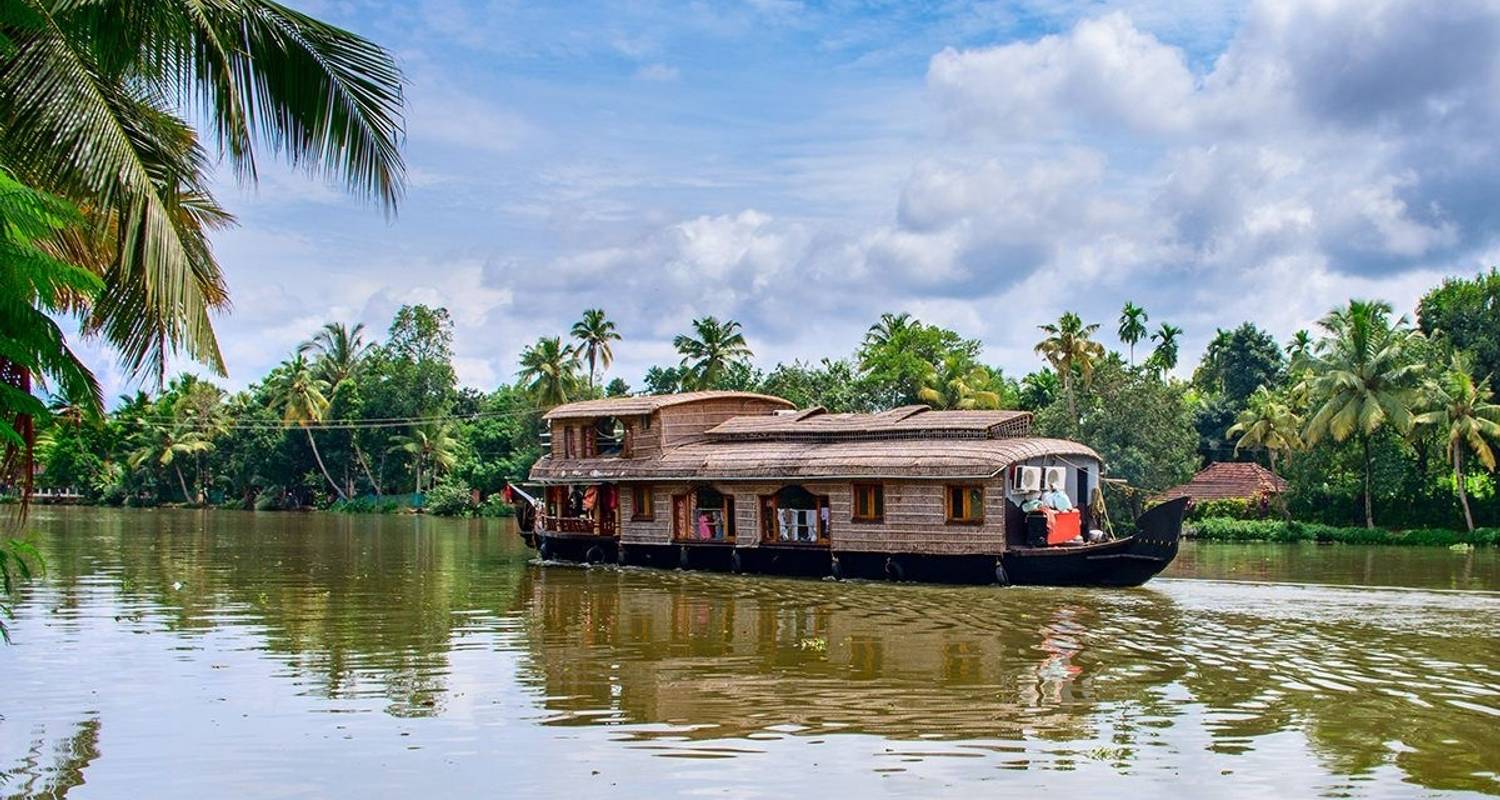 Expeditie langs historische grotten, forten & paleizen, tempels & Backwaters - Agora Voyages OPC Pvt Ltd