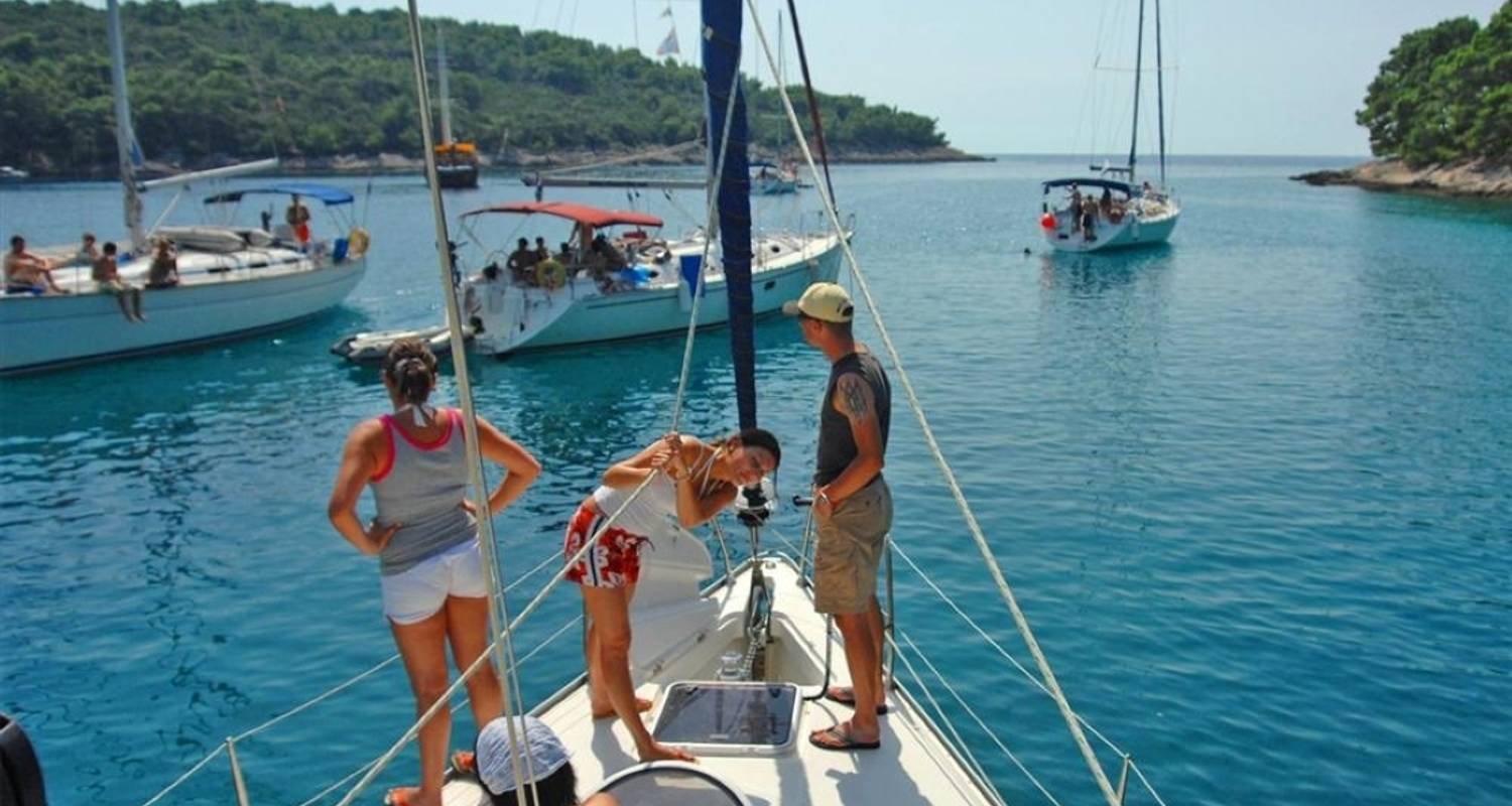 Zeiltocht met eilandwandeling in Kroatië - Sailorama Segelreisen