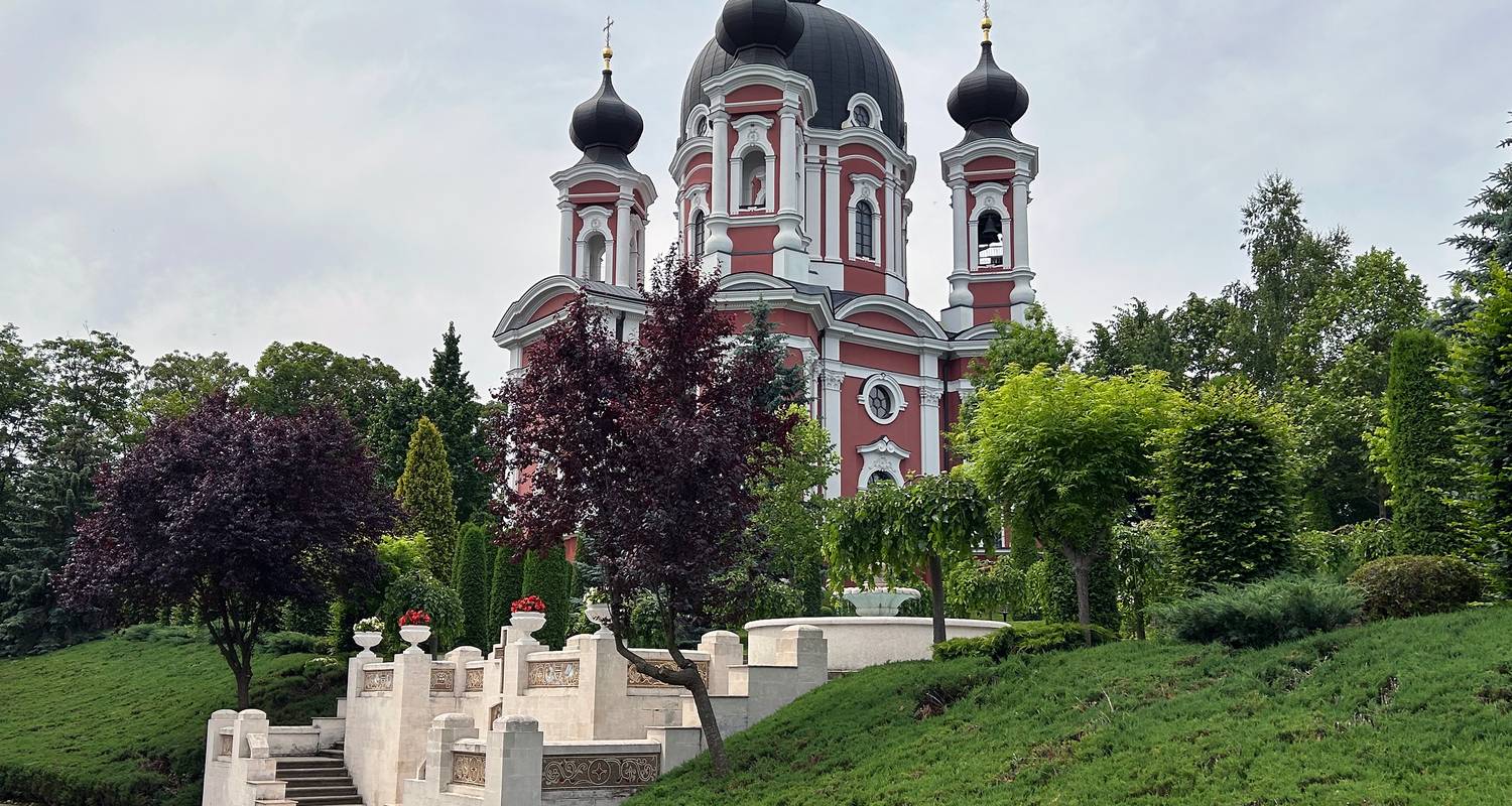 5 Days :Forgotten Corners of Europe Moldova, Transnistria, Odessa Ukraine safe tour