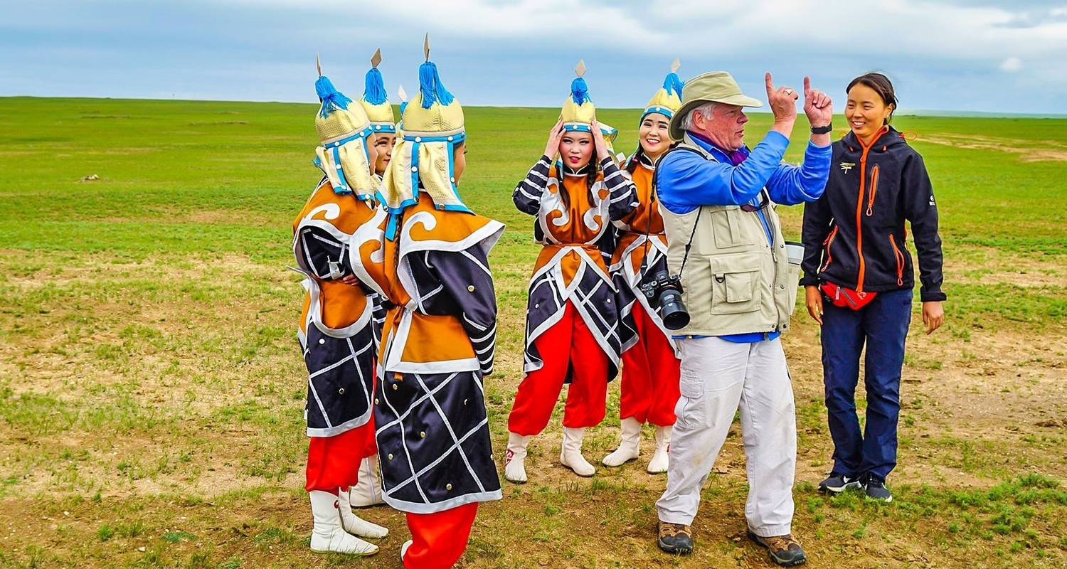 Customized Mongolia Horse Trek with Private Guide and Driver