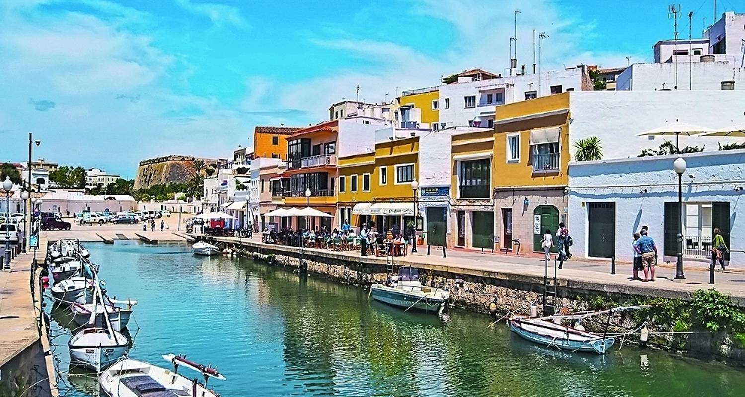 Menorca: Relaxed Hiking & Culture