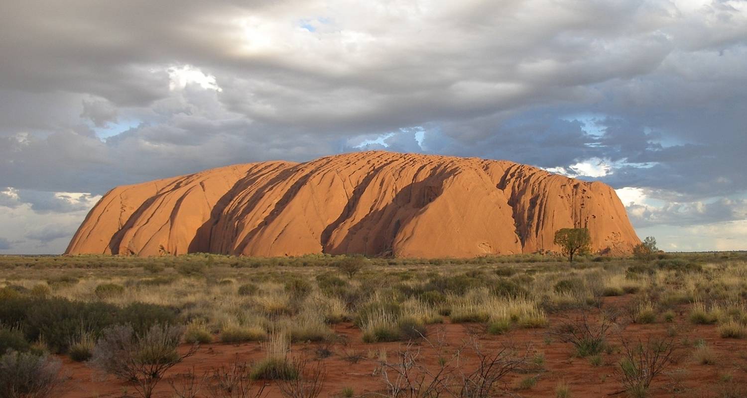 Gems Of The Red Centre - Globus