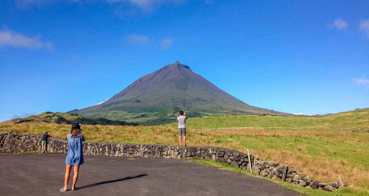 pico island day tour