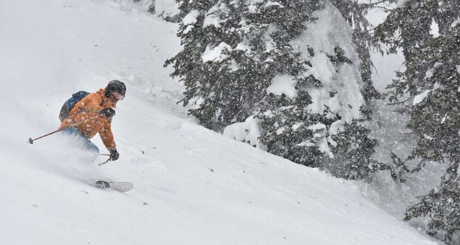 Powder Highway Ski Trip Vanlife Edition! by Fresh Adventures TourRadar