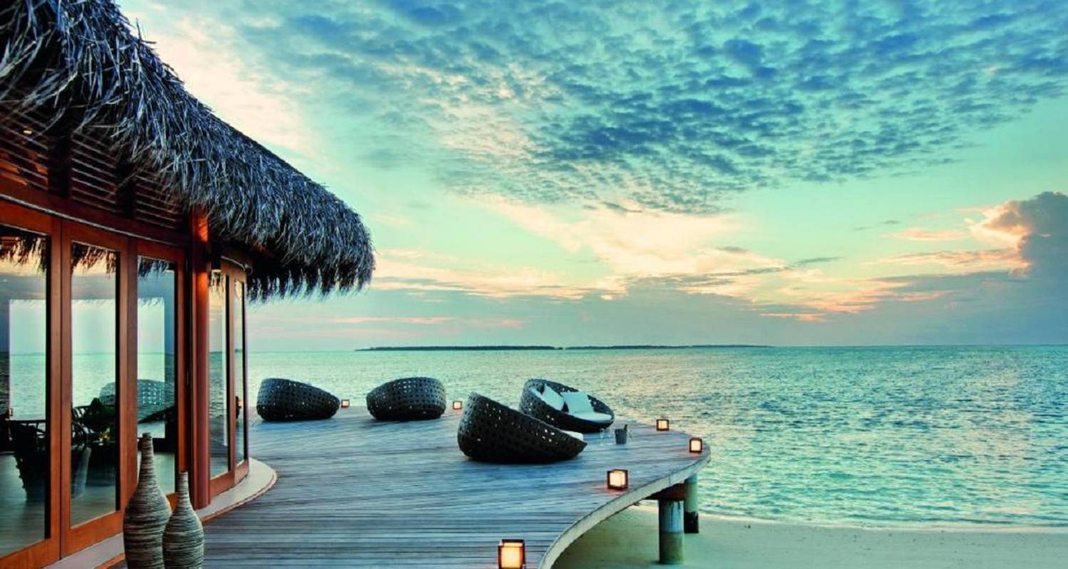 Malediven - Hideaway Beach Resort & Spa - MTA Destination Experts