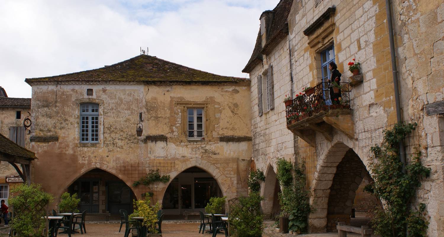 France - Hiking the Dordogne 7 Days