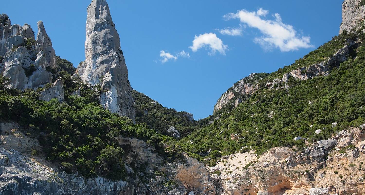 Hike Sardinia in 8 Days